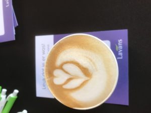 Latte art door onze barista op locatie bij Lavans